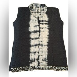 Black and White Sleeveless Top w/Sequin Details